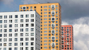 Где самые дешёвые квартиры в России?
