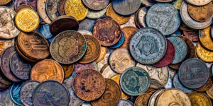 Какие драгоценные монеты стоит покупать для инвестирования